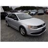 Image 2 : D5 --  2013 VW JETTA , Grey , 99503  KM's