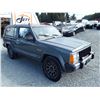 Image 2 : A8 --  1986 JEEP CHEROKEE LAREDO , Green , 387230  KM's "NO RESERVE"