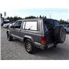 Image 4 : A8 --  1986 JEEP CHEROKEE LAREDO , Green , 387230  KM's "NO RESERVE"