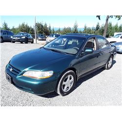 L4 --  2002 HONDA ACCORD , Green , 180233  KM's