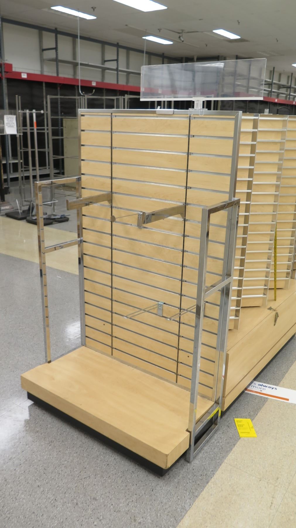 Wood & Chrome Rack w/ 6 Rotating Square Jewelry Display Racks 96