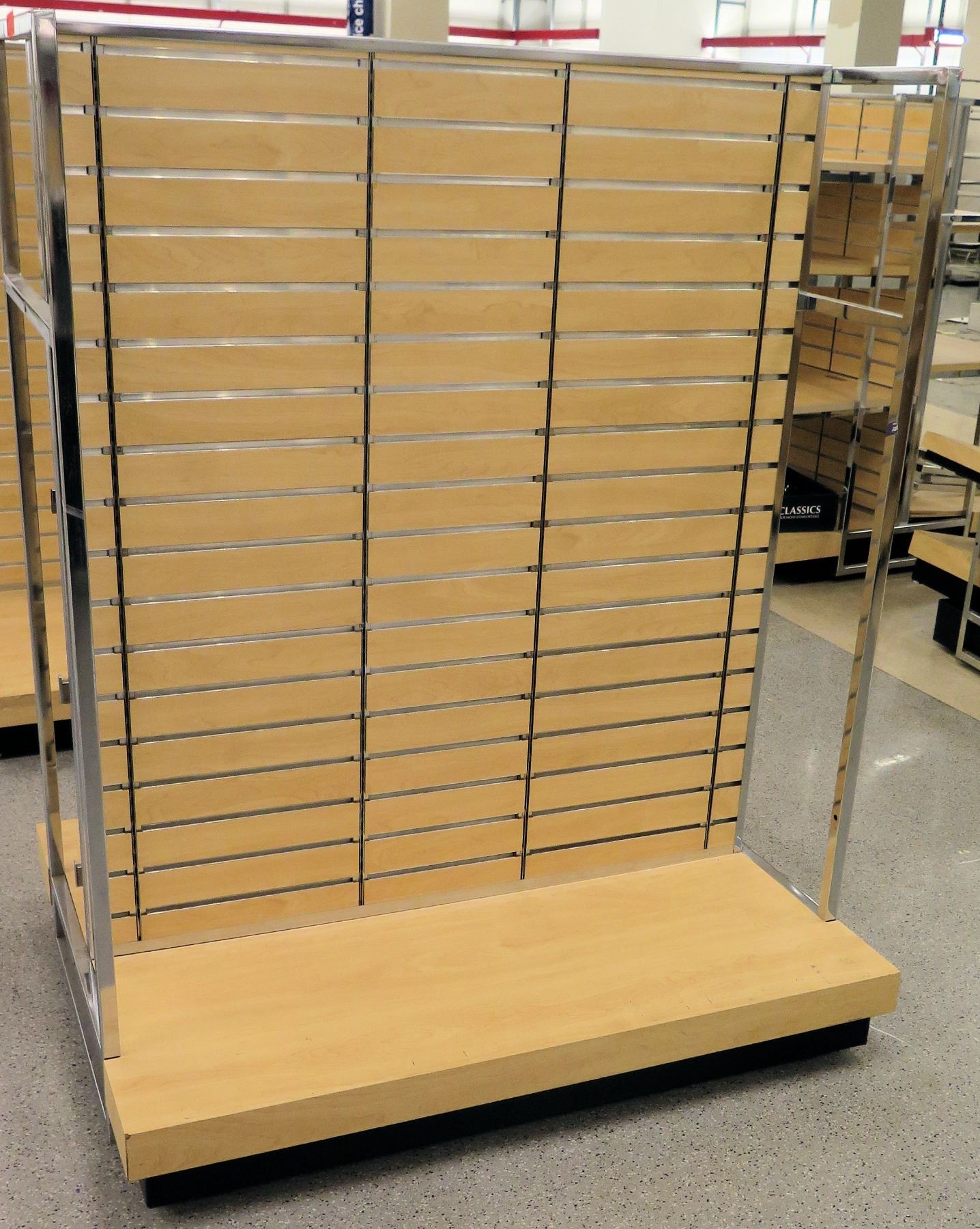 Slatwall Panel Wood & Chrome Adjustable Display Shelf Rack 50.5