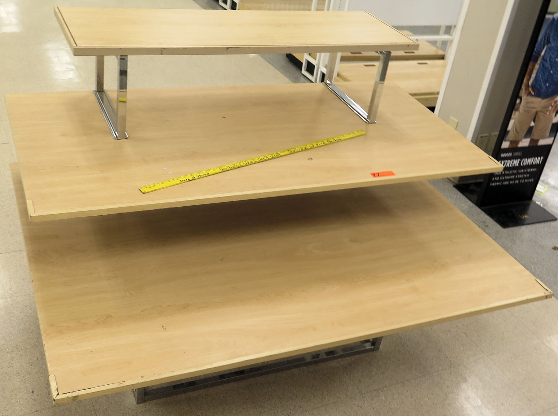 Wood & Chrome 3 Tier Store Table Display Rack 62