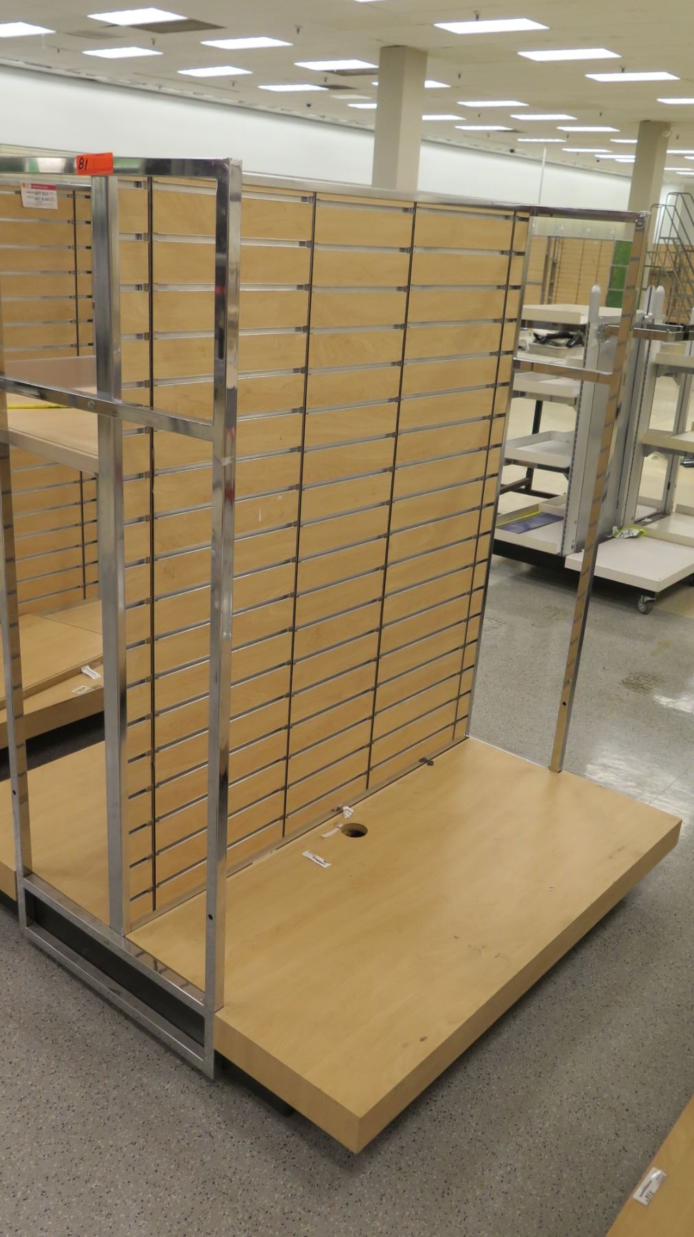 Slatwall Panel Wood & Chrome Adjustable Display Shelf Rack 50.5