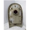 Image 4 : TAIL LIGHT ASSEMBLY (VINTAGE) *UNSURE OF YEAR OR VEHICLE*