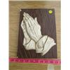 Image 2 : RELIGIOUS STATUE AND PLAQUE (VIRGIN MARY AND PRAYING HANDS)  *32.5" TALL X 14.5" WIDE*