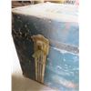 Image 3 : METAL CHEST (36" X 20" X 19")