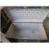 Image 5 : METAL CHEST (36" X 20" X 19")
