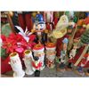 Image 2 : LOT OF ASSORTED CHRISTMAS DECORATIONS (VARIOUS SIZES)