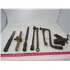 Image 1 : LOT OF WRENCHES AND TOOLS (VINTAGE) *FILE, SCRIBE, VICE, ETC*