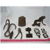 Image 1 : LOT OF MISC ITEMS (COW BELL, BRASS BUCKLES, HOOK RIVETER, ETC)