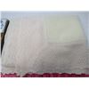 Image 3 : LOT OF NAPKINS AND LACE EDGED TABLE CLOTH