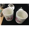 Image 7 : MISC LOT (ROYALTY GLASSES, CALENDAR, THERMOMETER, WEDGEWOOD SERVING SET)