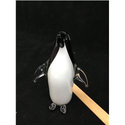 PENGUIN GLASS FIGURE