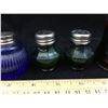 Image 3 : LOT OF SALT AND PEPPER SHAKER SETS (ANTIQUE)