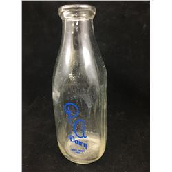 P.A DAIRY, PRINCE ALBERT SK. ADVERTISING MILK BOTTLE (1 QUART) *VINTAGE*