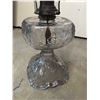 Image 6 : COAL OIL LAMP (ANTIQUE)