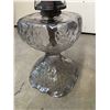 Image 7 : COAL OIL LAMP (ANTIQUE)