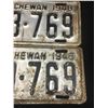 Image 3 : MATCHING PAIR OF SASKATCHEWAN FARM LICENCE PLATES (1948)