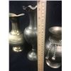 Image 3 : LOT OF 3 BRASS VASES (VINTAGE)