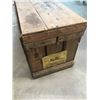 Image 4 : WOODEN EGG CRATE (ANTIQUE)