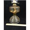 Image 2 : VINTAGE OIL LAMP