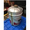 Image 3 : 5 GALLON TEXACO OIL CAN