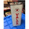 Image 2 : 2 GALLON TEXACO VALOR OIL CAN