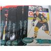 Image 6 : LOT OF HOCKEY CARDS (O-PEE-CHEE, SCORE 91, PARKHURST) *7.5 HIGH STACK*