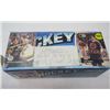 Image 1 : BOX OF O-PEE-CHEE HOCKEY CARDS (BOSTON BRUINS, WASHINGTON CAPITALS, CALGARY FLAMES, ETC) *7.5" HIGH 