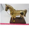 Image 1 : BRASS HORSE STATUE (LEGS HAVE BEEN GLUED/REPAIRED)