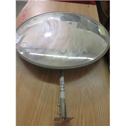 CONVEX SECURITY MIRROR (WITH BRACKET) *27.5" ACROSS*