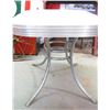 Image 2 : GREY CHROME TABLE (HIDDEN LEAF-ROUND PEDISTAL) *41" X 30"*
