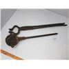 Image 2 : LOT OF 2 FORGE TOOLS