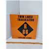 Image 2 : 2 SIDED TWIN LAKES TRAILBLAZER METAL SIGN