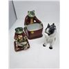 Image 2 : LOT OF 2 FROGS AND A DOG FIGURENES