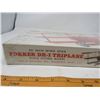 Image 2 : ONE MODEL AIRPLANE (NOS) *BALSA* (FOKKER DR-I TRIPLANE) *20" WING SPAN*