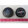 Image 4 : LOT OF 5 HOCKEY PUCKS (WHL SASKATOON BLADES, WHL OIL KINGS, ETC)