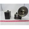 Image 1 : LOT OF 2 CAMERAS (BROWNIE) *VINTAGE*