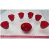 Image 1 : LOT OF 6 WINE GLASSES AND MATCHING BOWL (VINTAGE)