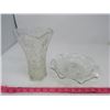 Image 3 : LOT OF 16 PIECES OF MISC GLASSWARE (6 X FROSTED SAUCERS, 6 X ETCHED SAUCERS, VASE, CANDY DISH, ETC)