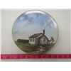 Image 1 : PLATE IN BOX (ONE ROOM COUNTRY SCHOOL)
