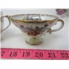 Image 9 : LOT OF ASSORTED TEA CUPS AND PLATES