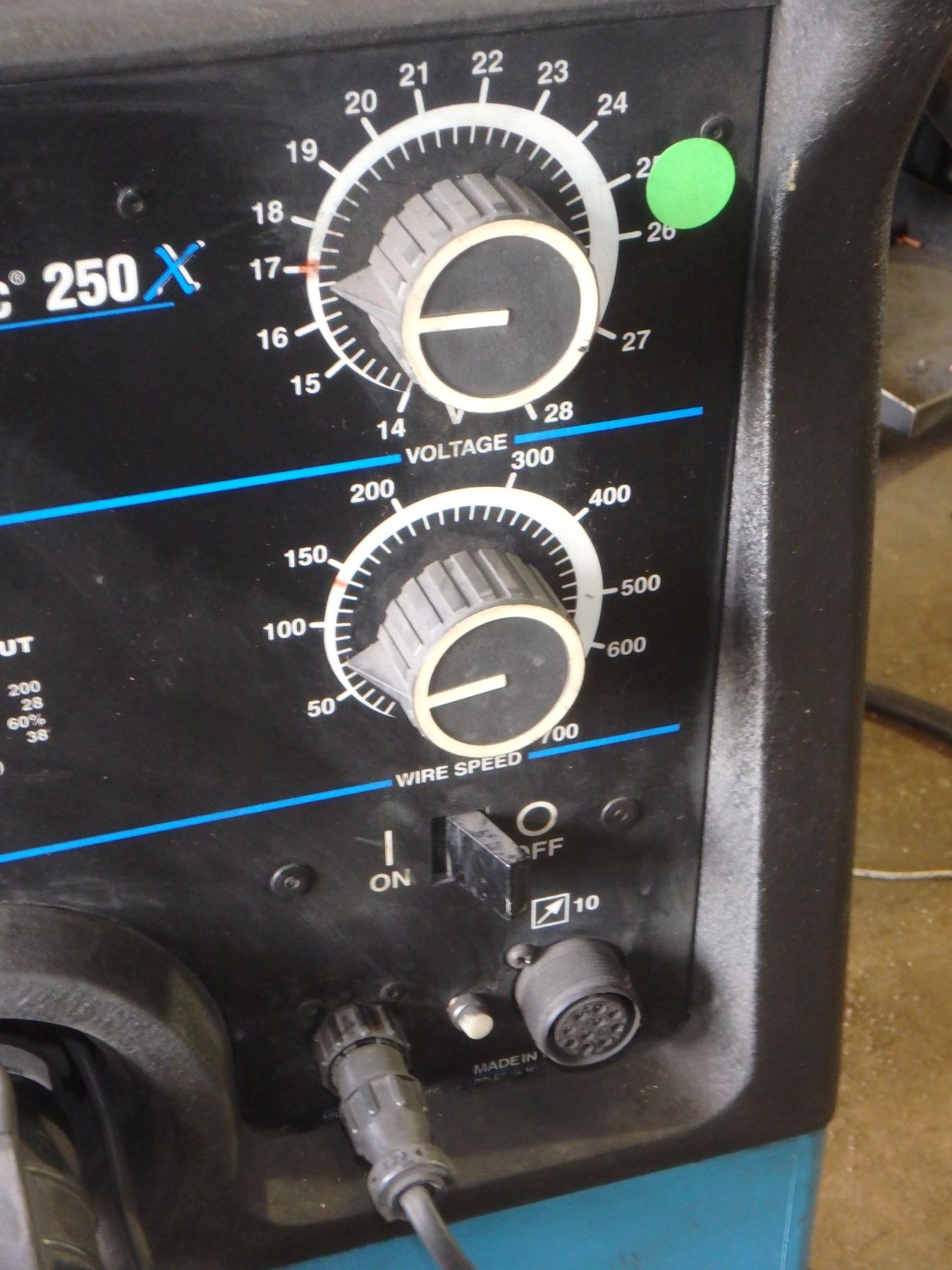 MILLER MILLERMATIC 250X WIRE WELDER