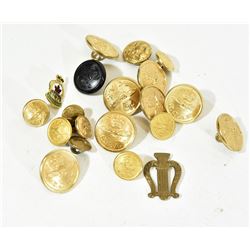 Military Buttons & Medals