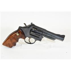 Smith & Wesson 19 Handgun