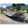 Image 2 : 32'X10'X7' FLAT DECK ALUMINUM CRANE BOAT WITH KIMPEX 4000 ELECTRIC WINCH 15 H.P YAMAHA