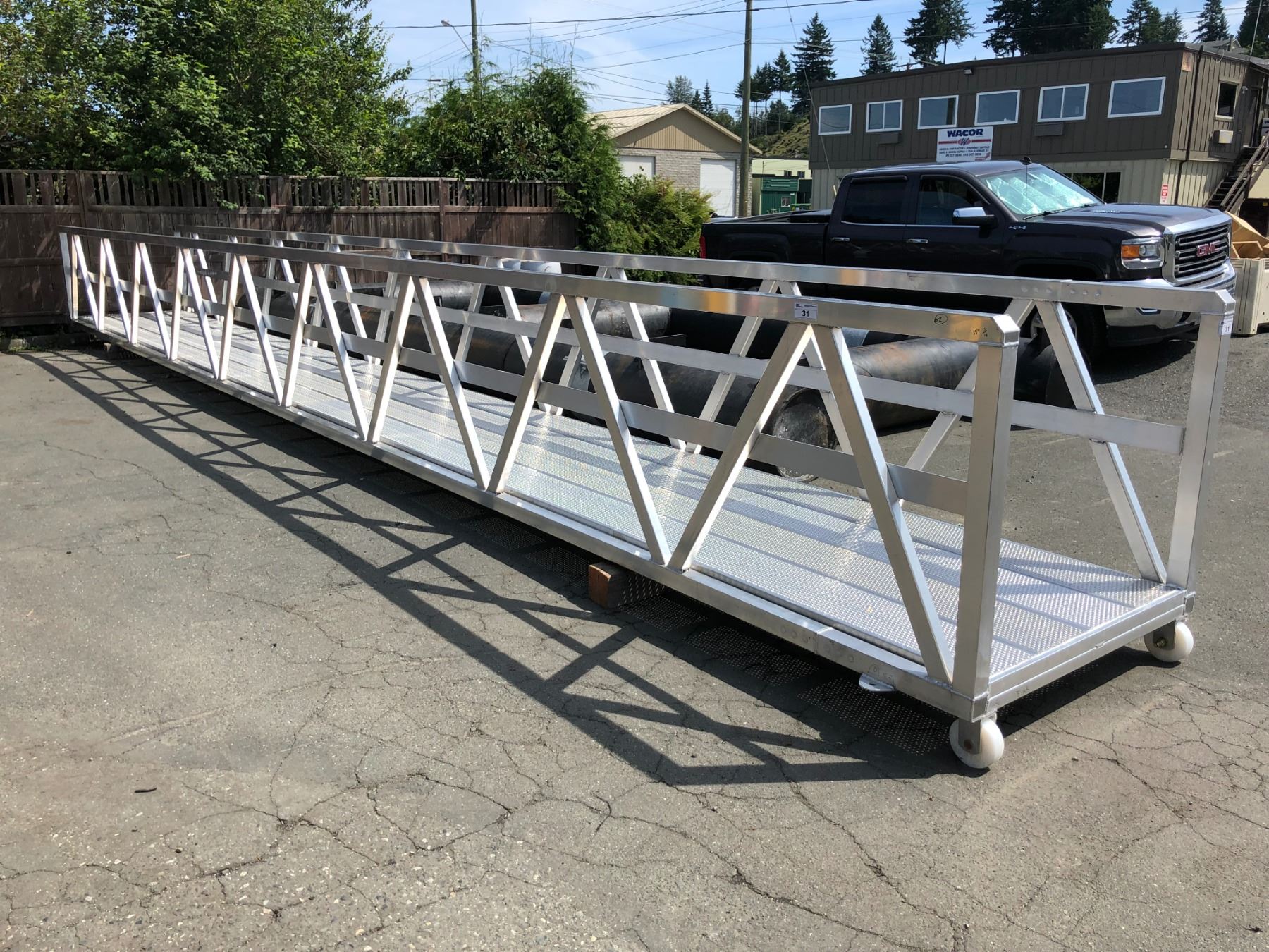 4'X42' EXPRESS CUSTOM ALUMINUM WALKWAY RAMP WITH CONTENT BASE - Able ...