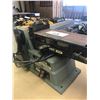 Image 1 : DELTA 4" BELT/6" DISC BENCH TOP SANDER