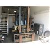 Image 1 : HYSTER MODEL H90XLS 9000LPG FORKLIFT WITH MONOTROL, 2 STAGE MAST, FORK POSITIONERS,